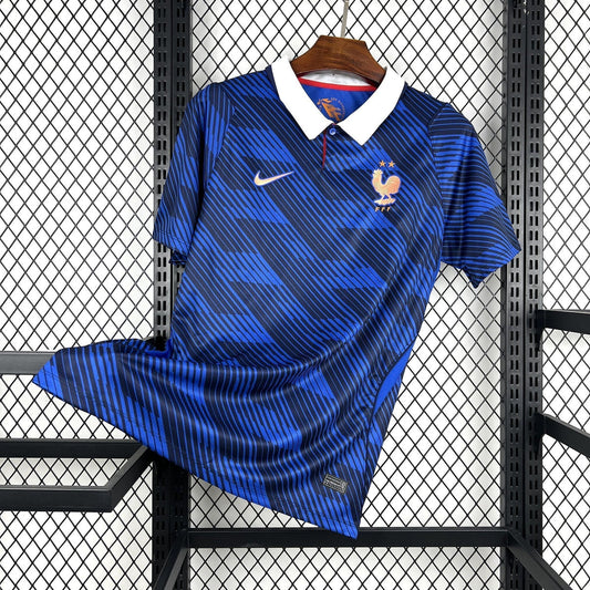 France maillot domicile coupe du Monde 2026